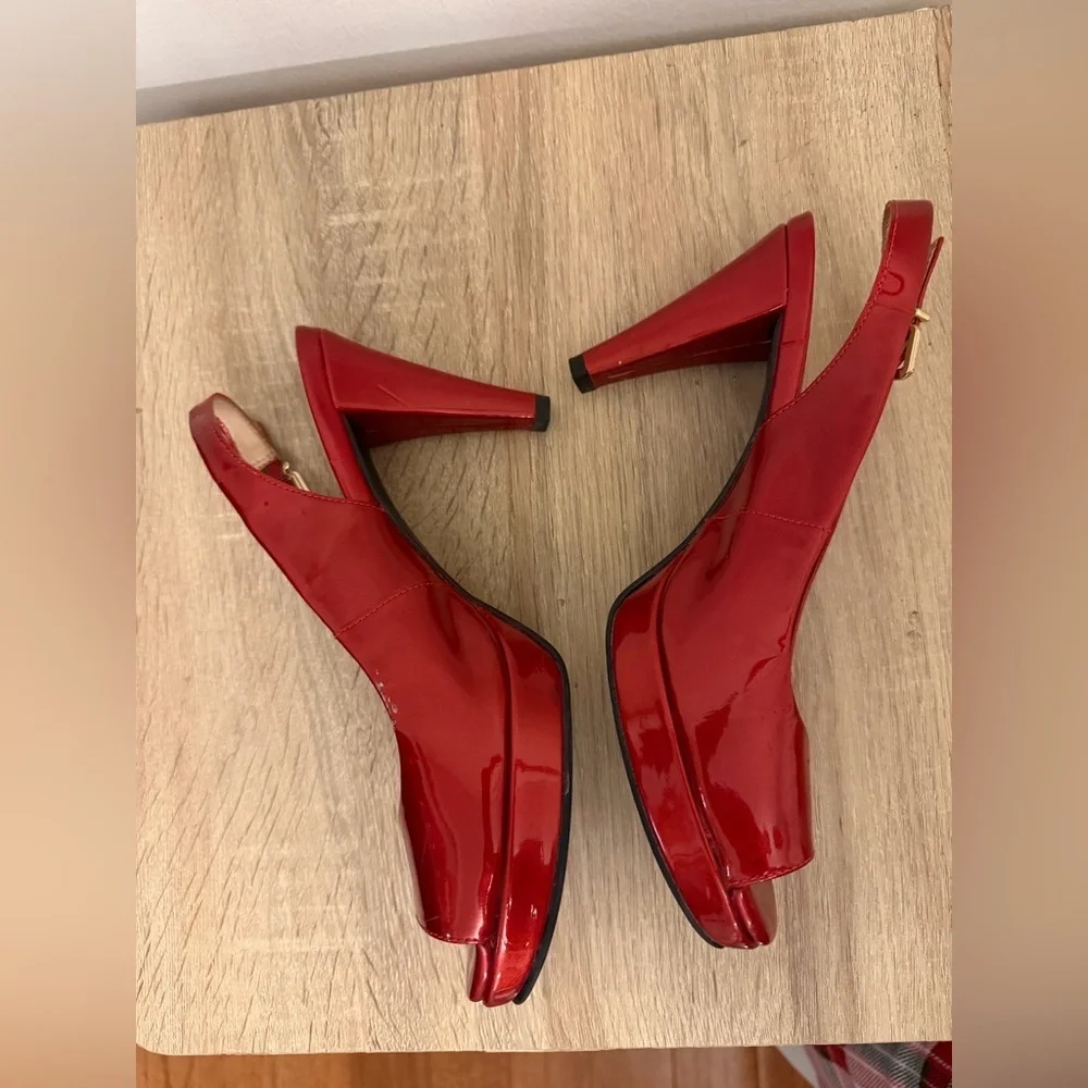 ANTONIO MELANI Red Patent Slingback Heel Size 8 M
